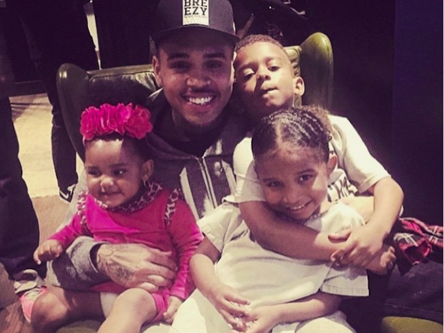 Close Your Eyes Royalty: Chris Brown & Jeremih Scuffle In Las Vegas, Cops On Prowl