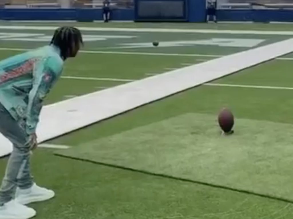 Swae Lee Looks NFL-Ready With His Field Goal Skills – 