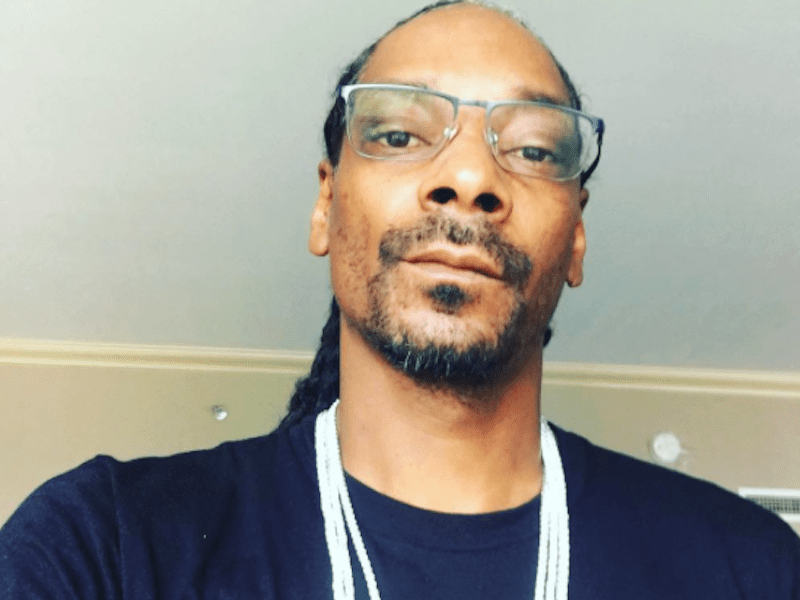 SOHH.com | Snoop Dogg Calls Drake His Plug, Preps To Leave US: 